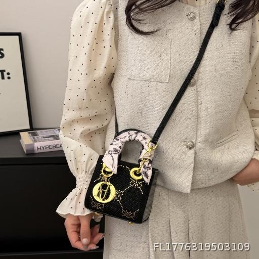  Crossbody Small Square Bag 2026 New Fashionable and Versatile