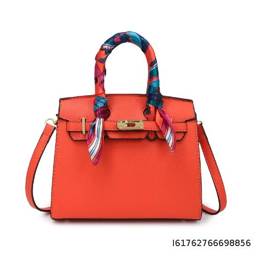 Palm Pattern Lock Silk Scarf Kelly Bag New Fashionable and Versatile Large Capacity Chain Shoulder Cross Bag
