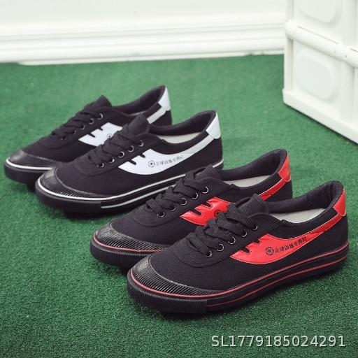 New Football Shoes Men's and Women's Football Shoes Men's and Women's Same Style Football Training Shoes Anti slip and Wear resistant Rubber Nail Canvas Football Shoes