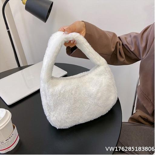 Underarm Shoulder Bag 2024 New Fashionable Handheld Shoulder Bag with Western Style, Spicy Girl Leopard Pattern, Ins Women's Bag, Plush Bag, Trendy
