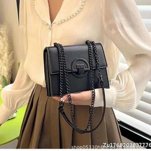 2024 Autumn Women's Bag Trendy Fashion Texture Western Style Chain Bag Single Shoulder Crossbody Bag Versatile Small Square Bag
