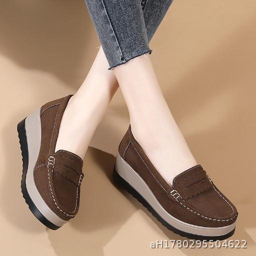 Thick soled casual shoes, sponge cake shoes, women's singles shoes, one foot kick