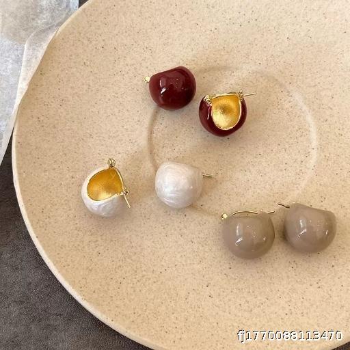 Maillard Caramel Retro Round Earrings New Design High end niche temperament Earrings Buckles Earrings Accessories Light Luxury Trend