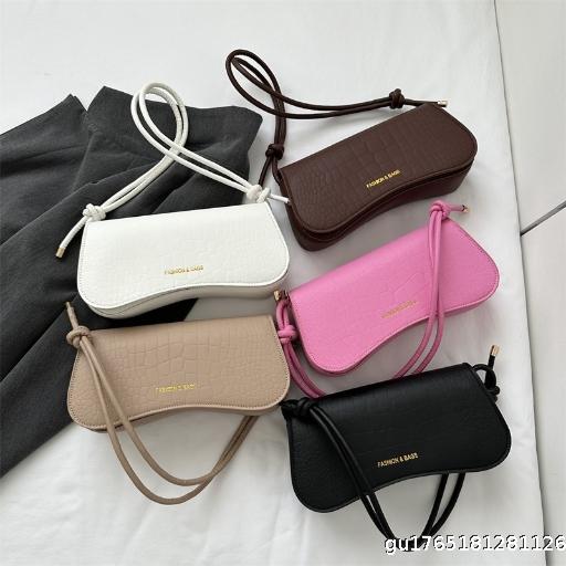 2024 Spring New Simple Small Square Bag, niche design, trendy brand, solid color bag, women's French stick bag, retro single shoulder armpit bag