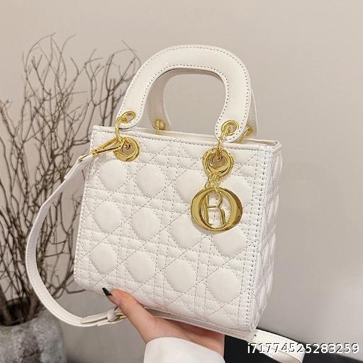 New Embroidered Handbag Classic Diamond Grid