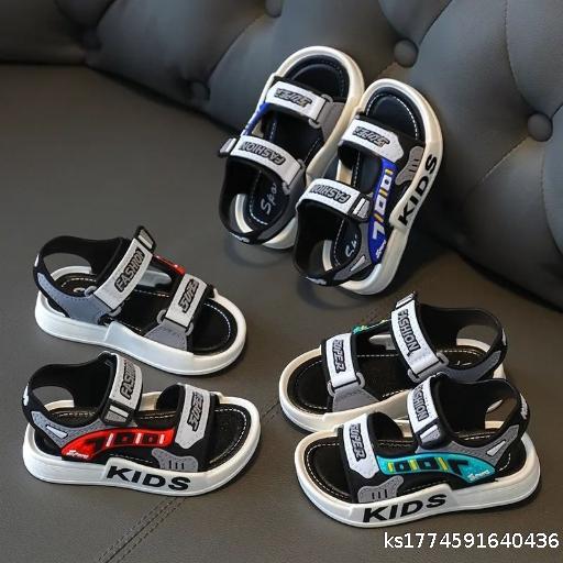 Street vendor boy's sandals new cute cartoon anti slip children's outdoor beach sandals for children