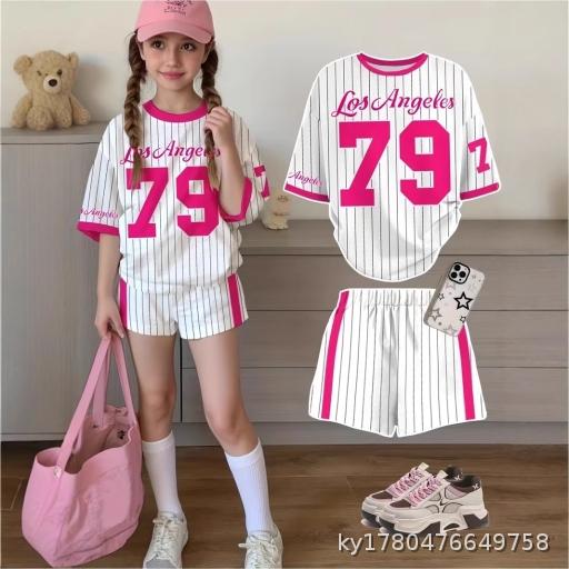  Girls' Short sleeved Shorts Set, Fashion Digital Hot Search Element T-shirt Set for Spring, Summer, and Autumn