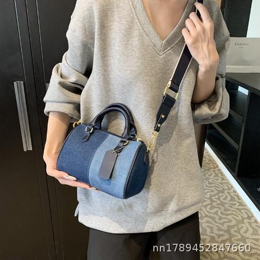 niche design single shoulder commuting pillow bag crossbody bag handbag