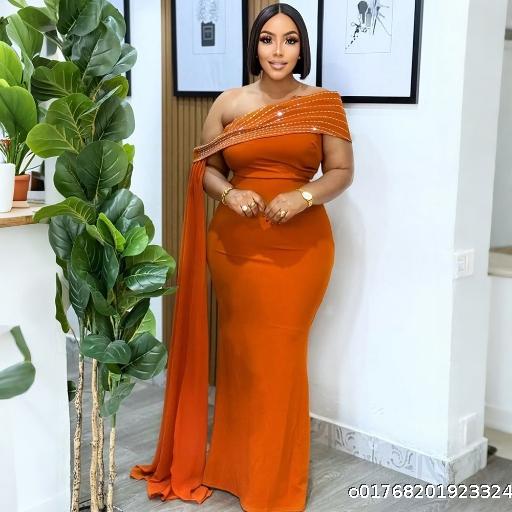 Slanted Shoulder Dress Sexy Hip hugging Slimming Dress Long Dress Women's Wear