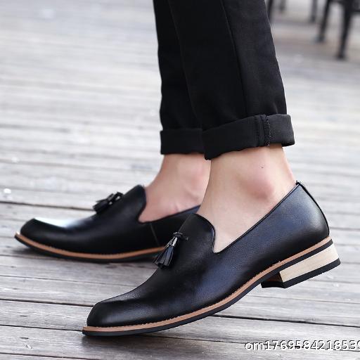 Leather Shoes Men's Spring New Casual Shoes Men's Korean Edition Lacquer Leather British Business Small Leather Shoes Retro Large Men's Shoes