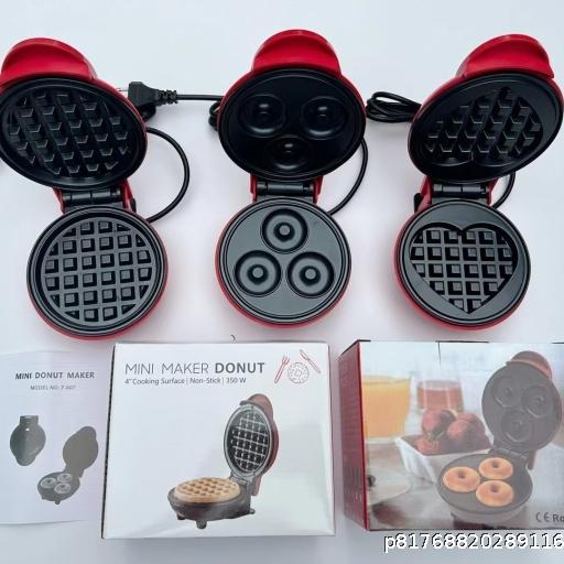  Cross border Wholesale Waffle Maker Mini Breakfast Machine Mini Waffle Maker Love Circular Sandwich Breakfast Machine