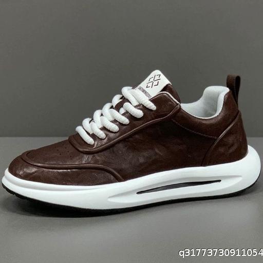  Thick soled non slip soft soled sports shoes, casual leather surface, solid color, versatile, height increasing