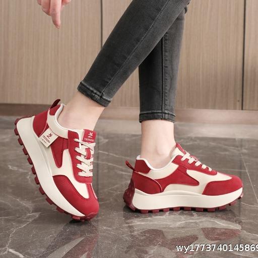  YB2F28 New Breathable White Shoes 2025 Spring and Autumn Wear resistant Casual Thin Bottom Height Increasing Korean Board Shoes Academy Trend