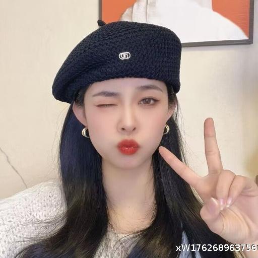  Autumn Korean version of Beret hat, small fragrance style, hollowed out and fixed artist hat, Japanese casual versatile, show face, small bud