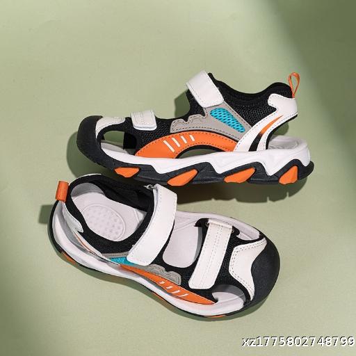  Boys' Sandals, Middle aged Children's Summer New Outdoor Baotou Children's Beach Shoes, Soft soled Sports Cool Dragging, Boys