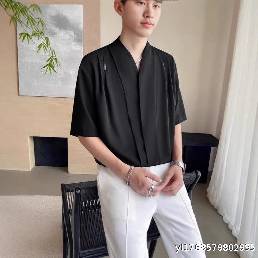 Light mature style summer new V-neck five quarter sleeved shirt for men, trendy thin style, ice silk drape, mid sleeved shirt for men